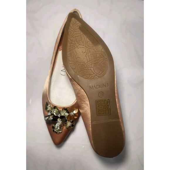 MACKIN J Pointy Toe Satin Sequin Flower Decor Ballet Flats Special Occasion 7.5‎ - Picture 9 of 9